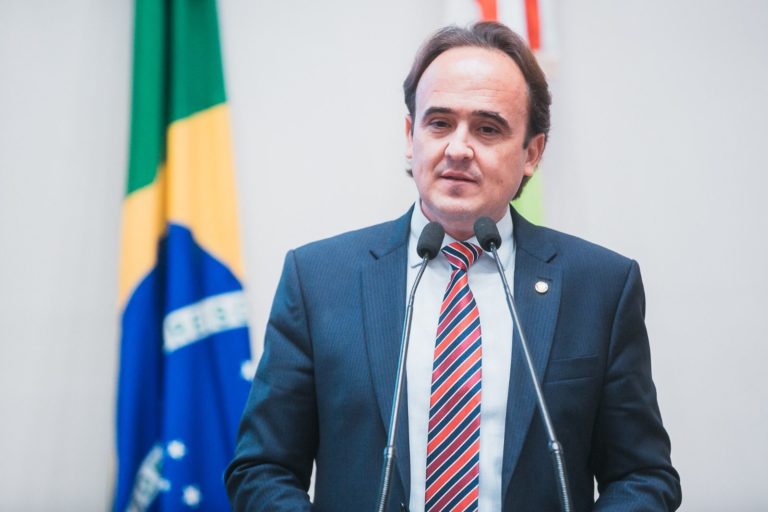 Deputado Carlos Humberto faz levantamento de recursos destinados para BC