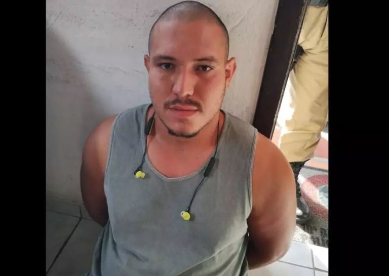 Quem é o assassino que matou crianças em creche de Blumenau