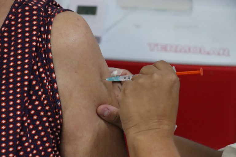 Campanha contra Influenza iniciou nesta segunda-feira em BC