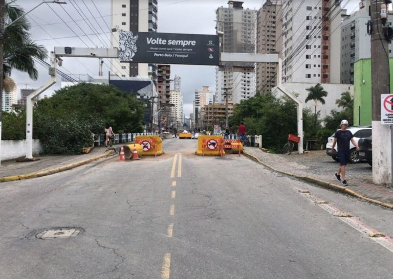 Laudo contratado pela Prefeitura de Porto Belo libera tráfego leve na Ponte do Perequê