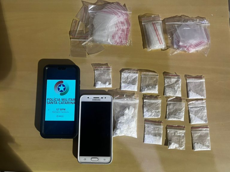PM prende homem por “delivery” do tráfico em BC