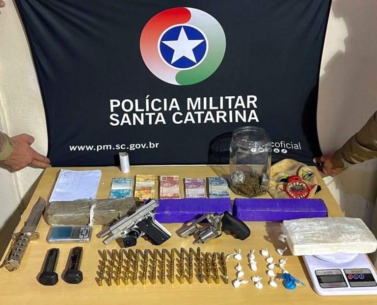 PM prende traficante e apreende armas e munições no bairro Municípios