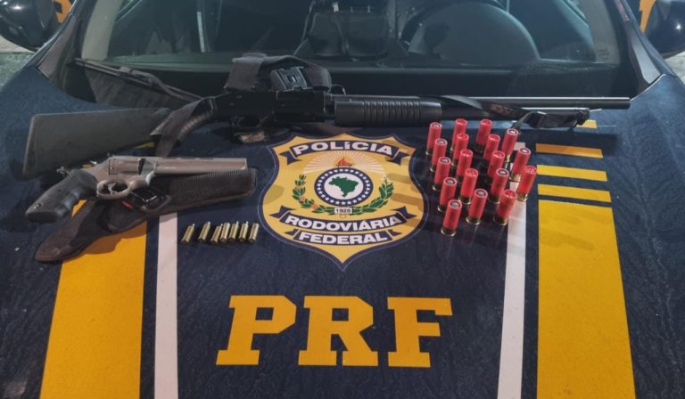 PRF apreende armas e milhares de munições nas BR-101 e 282