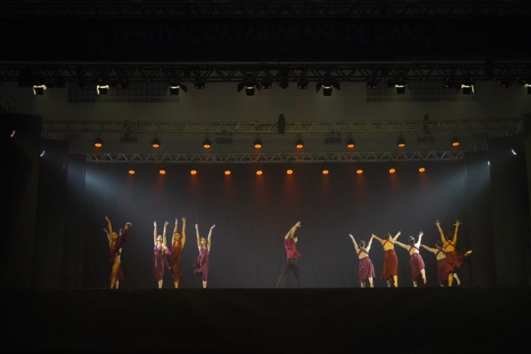 Grupo Kaiorra é destaque na etapa do Festival Catarinense de Dança em BC
