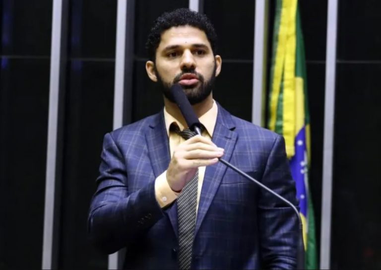 Ex-deputado David Miranda morre aos 37 anos no Rio de Janeiro