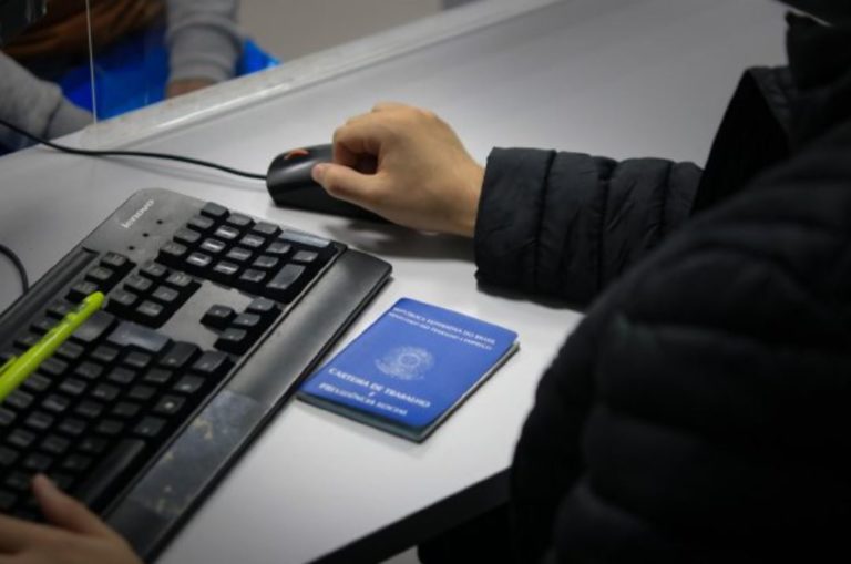 Sine tem 7,2 mil vagas de emprego abertas em Santa Catarina