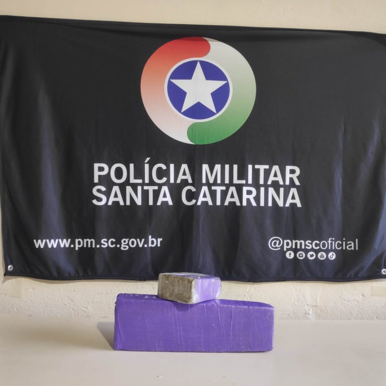 Polícia Militar prende homem com 1,5 kg de maconha em Camboriú