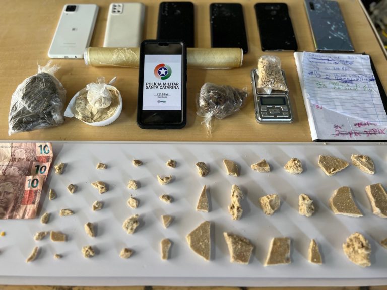 PM prende dois por tráfico de drogas em Camboriú