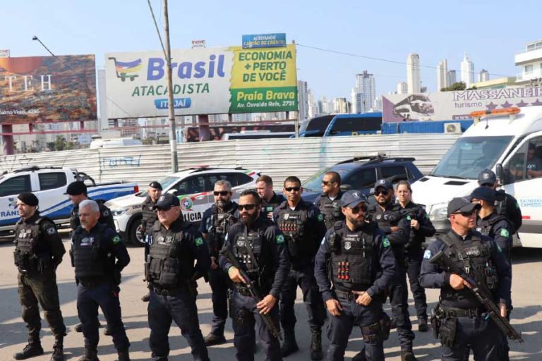 Operação Lei e Ordem, da GM e PM, no Bairro dos Estados, resulta em três prisões