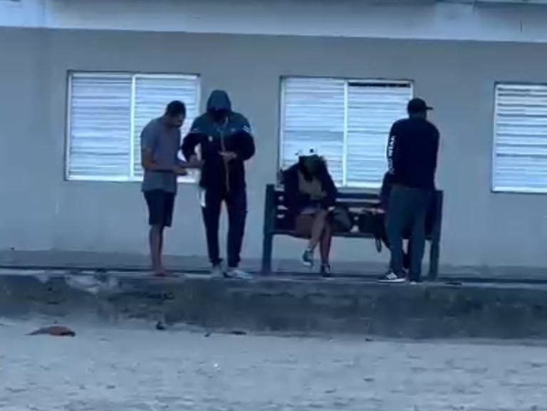 Traficante é preso pela PM em flagrante vendendo drogas na Praia Central