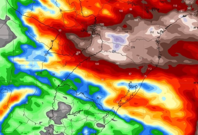 Defesa Civil alerta para temporais e chuva volumosa para Santa Catarina