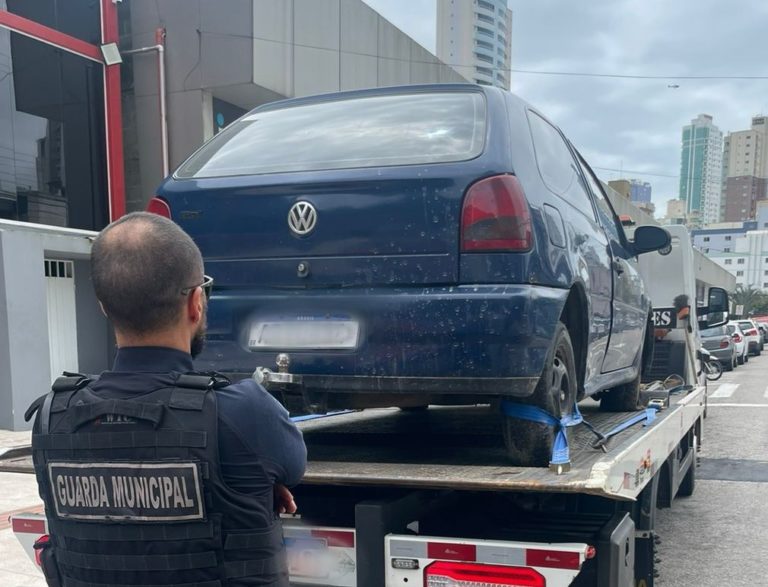 Carro roubado é recuperado pela GM no Estaleiro