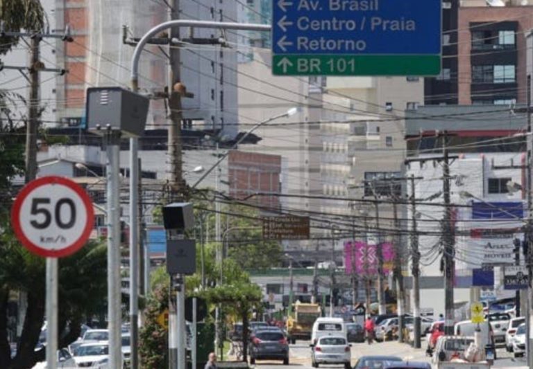 Contrato dos radares em Balneário Camboriú termina hoje (20)