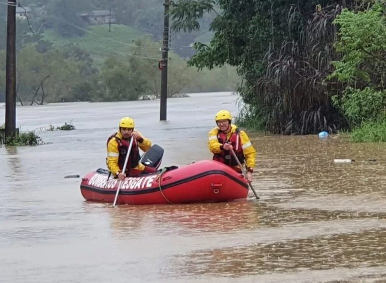Santa Catarina está em alerta para enchentes nos próximos dias