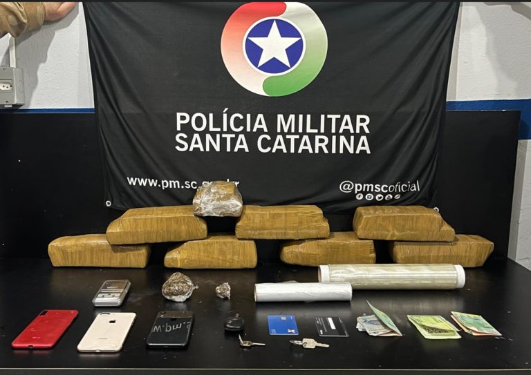 Foragido da justiça por tráfico é preso com mais de 6kg de maconha em BC