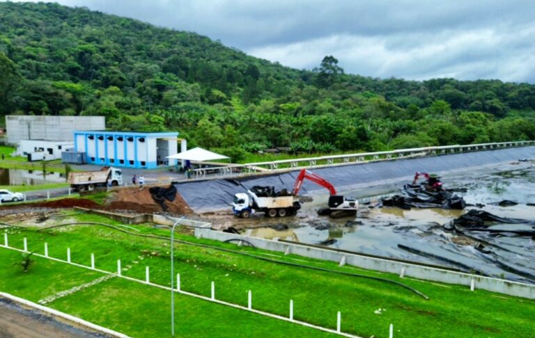 Iniciada obra de recuperação da lagoa de aeração da Emasa