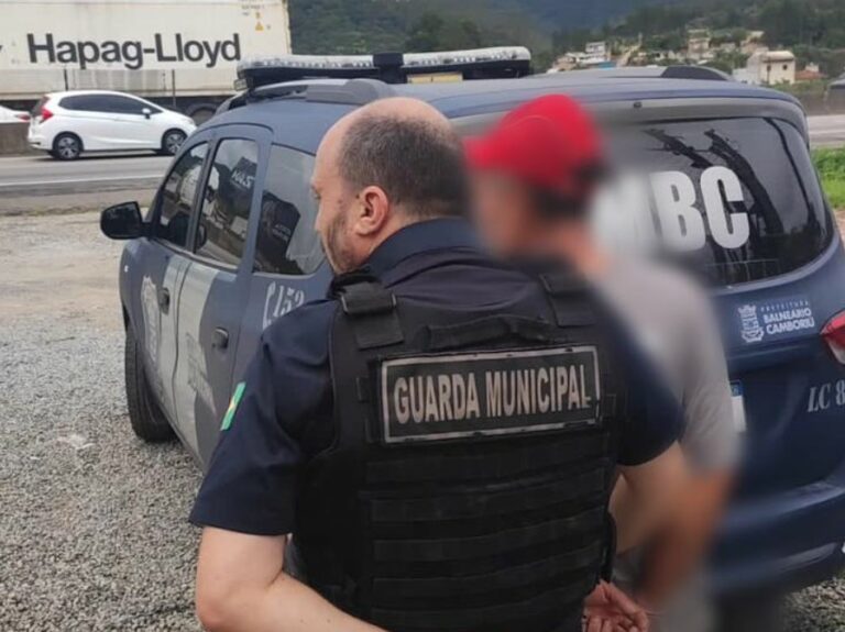 Morador de rua foragido por crimes sexuais contra crianças é preso pela GM
