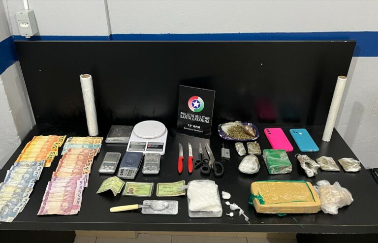 PM prende foragido e comparsa traficando em Camboriú