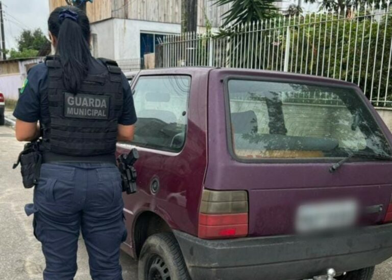 Carro roubado em Jaraguá do Sul é recuperado em BC