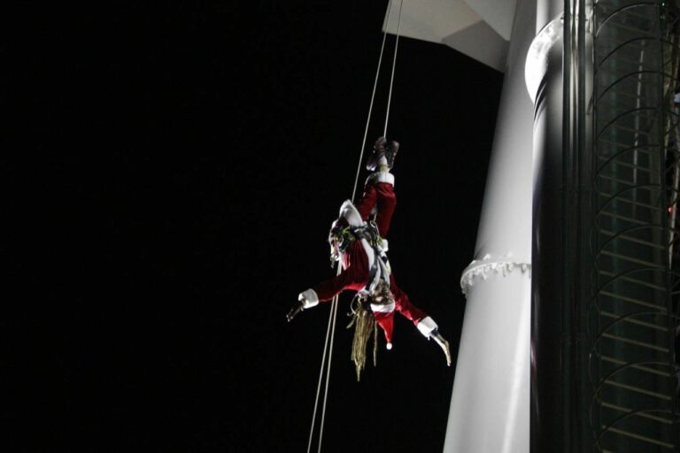 Natal nas Alturas: Papai Noel descerá de rapel da FG Big Wheel