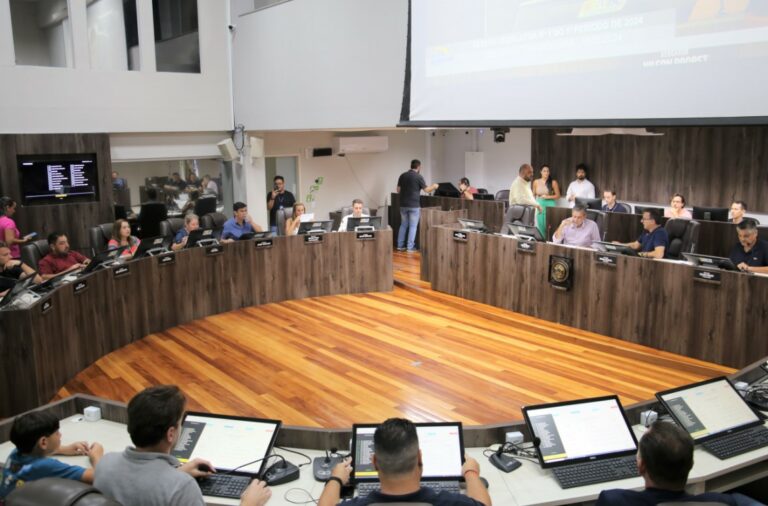 Legislativo de BC aprova seis projetos em sessão extraordinária
