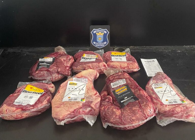 Homem é preso após furtar carne em supermercado de BC