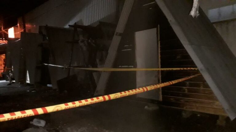 Chalés de aluguel que pegaram fogo não tinham alvará dos Bombeiros