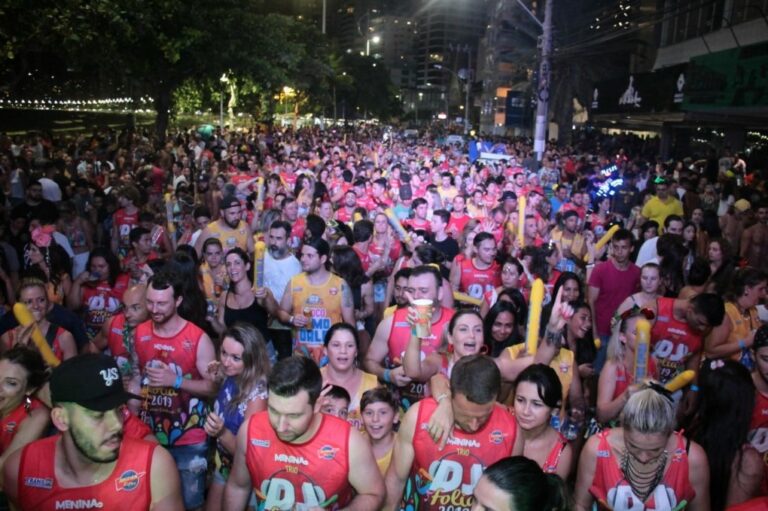Inscrições para blocos do Carnaval de Rua encerram na próxima semana
