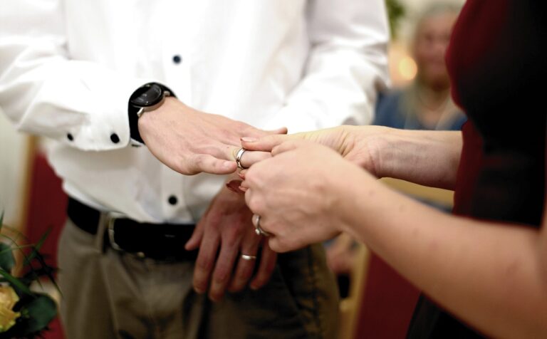 STF derruba obrigatoriedade de separação de bens em casamentos após 70 anos