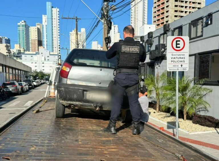 Homem é preso por receptação veículo roubado é recuperado
