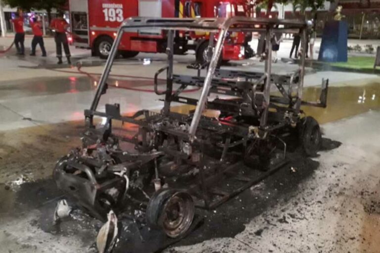 Mandante de incêndio em viatura da GM se apresenta na delegacia