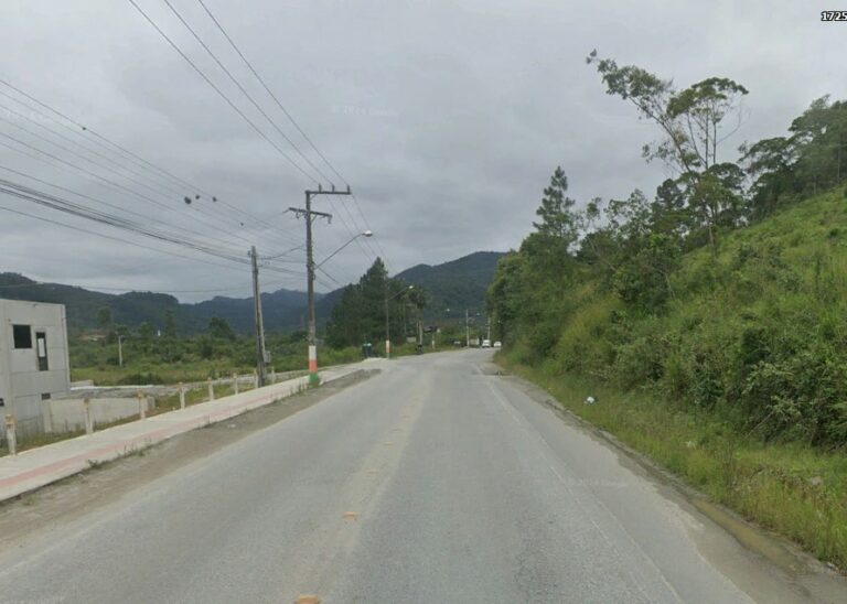 Auditores do TCE pedem a suspensão da licitação da SC-102 em Camboriú