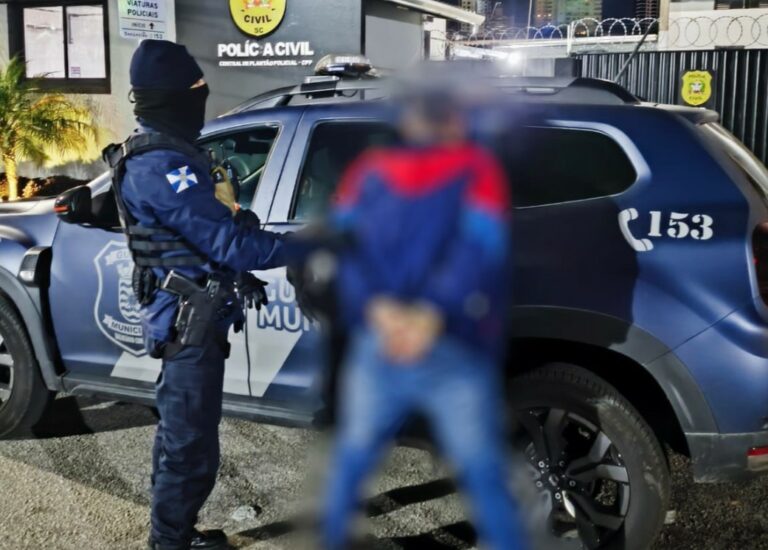 Após denúncia, “machão” é preso por agredir namorada