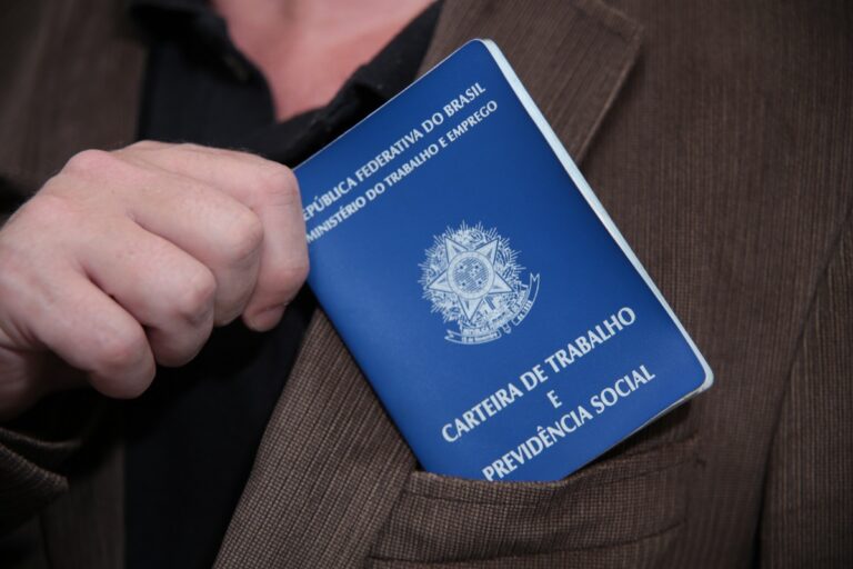 Santa Catarina tem mais de 9 mil vagas de emprego disponíveis pelo Sine