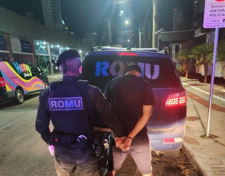Guarda Municipal prende homem por receptação e tráfico de drogas em Balneário Camboriú