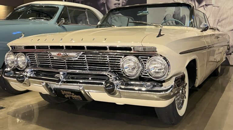 Chevrolet Impala SS 1961: o clássico que marcou gerações