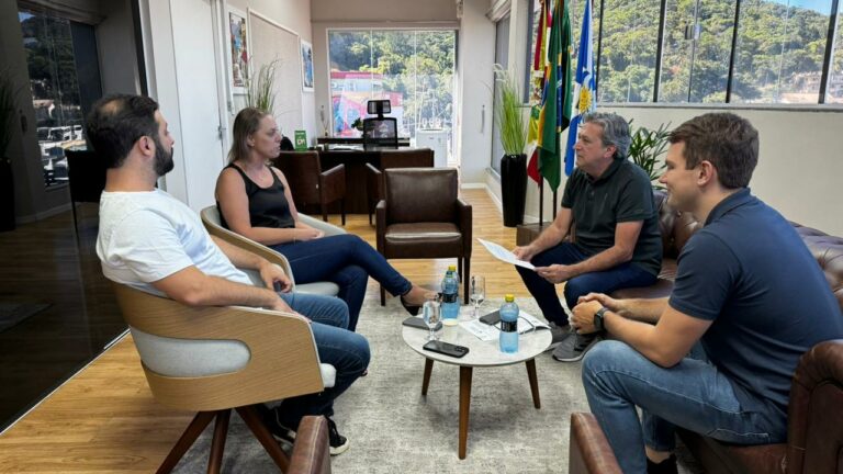 Protocolado projeto que reduz o repasse do Executivo à Câmara de BC
