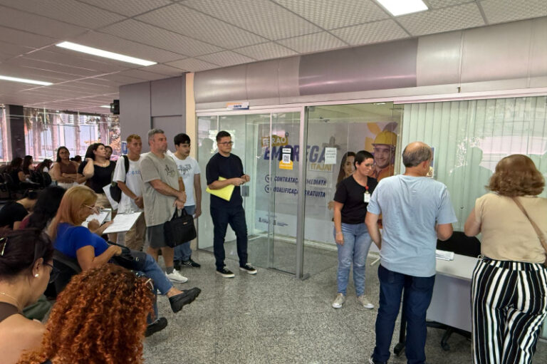 BALCÃO DE EMPREGOS REGISTRA MAIOR AÇÃO PRESENCIAL DE ENTREVISTAS DO ANO