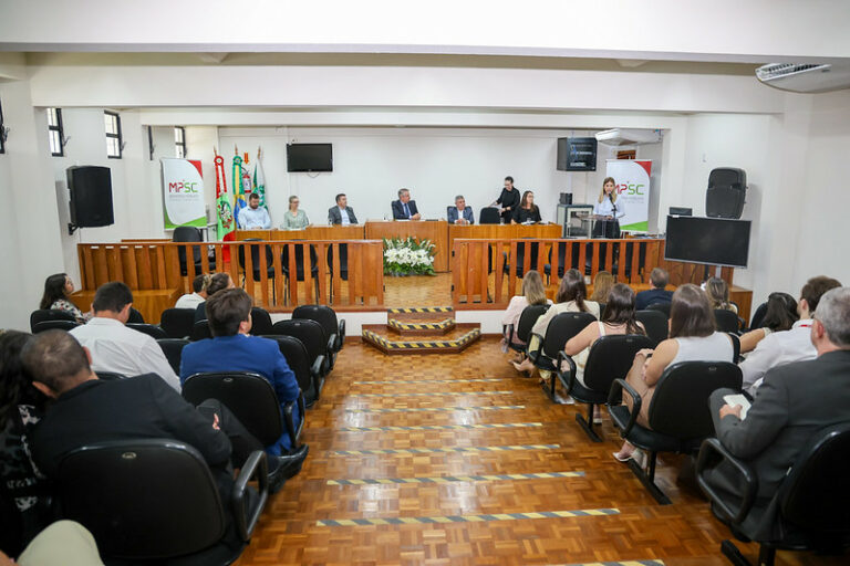 MPSC instala 3ª Promotoria de Justiça em Santo Amaro da Imperatriz e amplia atuação para enfrentamento à violência contra as mulheres