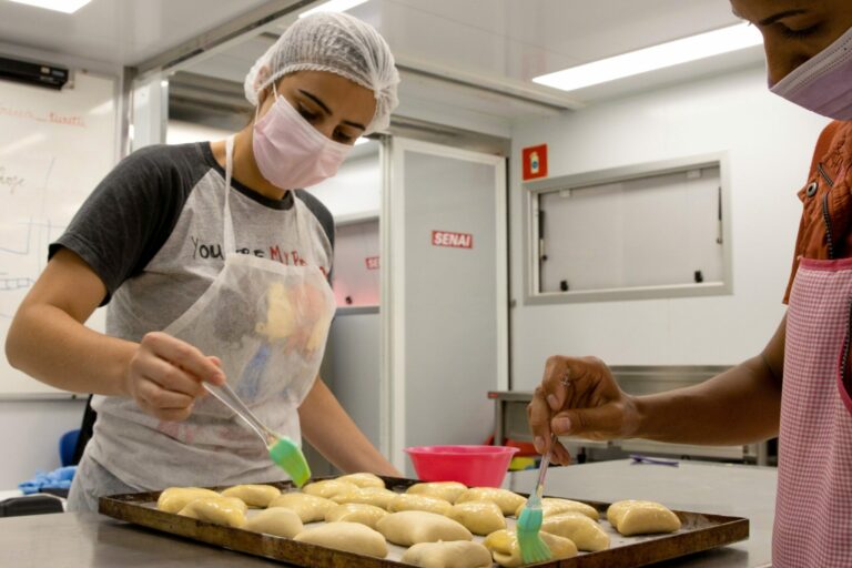 Carreta do SENAI chega a Itapema com mais de 700 vagas gratuitas de qualificação profissional