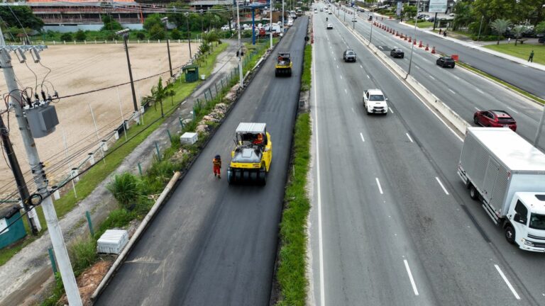 Triplicação da SC-401 atinge 60% de execução e avança com frentes simultâneas no Norte da Ilha