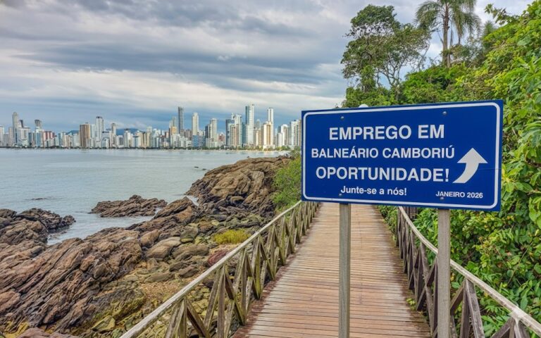 Em Balneário Camboriú, o emprego até gira — o problema é fazer o match