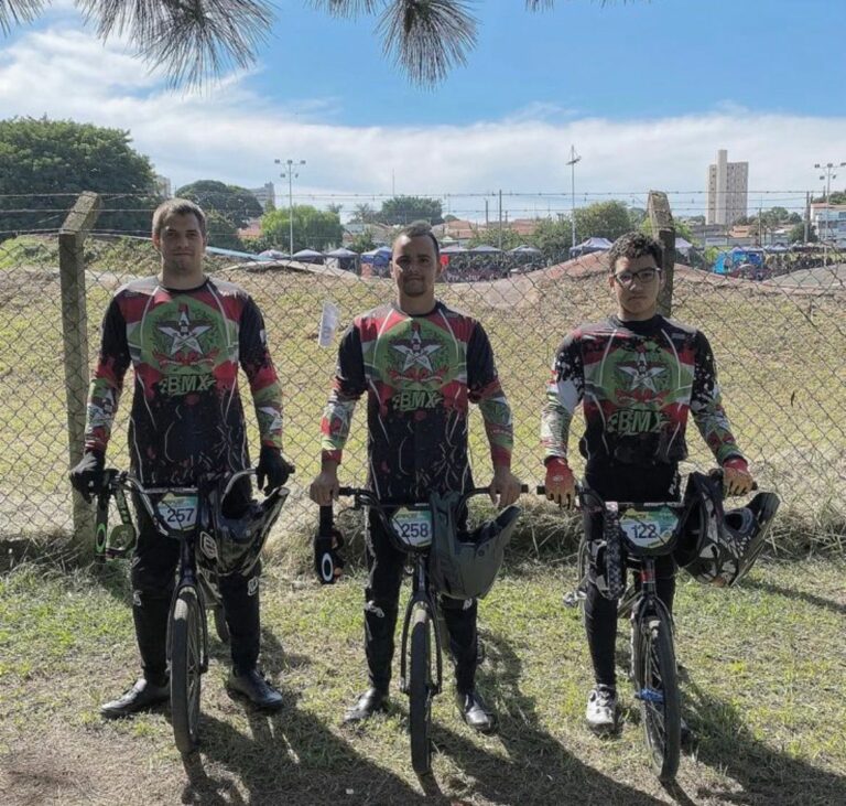 Atletas de BC conquistaram pódios em competição nacional de BMX