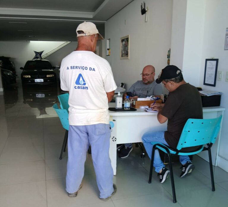 Casan reforça importância do cadastro de instalação de hidrômetros para moradores de Imaruí
