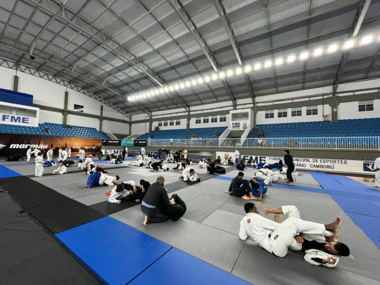 Aulão de jiu-jítsu movimenta Ginásio da Barra durante o BC Sports Week