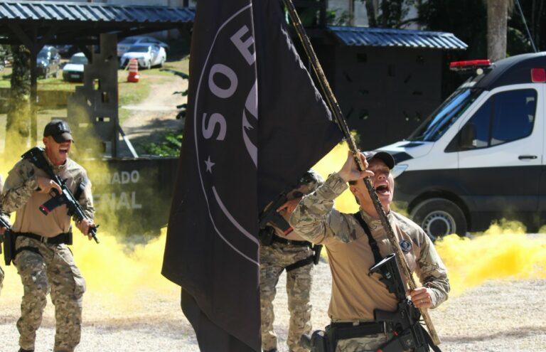Curso Águia de Osso forma 12 policiais penais após treinamento de alta exigência em SC
