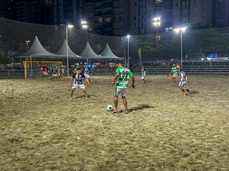 Arena da Praia Central recebe as semifinais do Campeonato de Futebol Paralelo