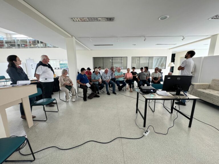 Primeiro “Café com História” do ano será no Teatro Bruno Nitz nesta quinta-feira