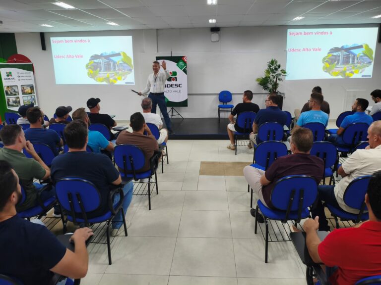 Udesc Alto Vale lança Banco de Desafios durante reunião com empresários da região