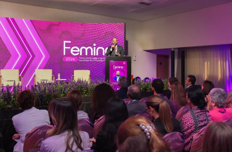 Saúde SC destaca ampliação de serviços no enfrentamento ao câncer no Fórum Sul-Brasileiro de Oncologia Mamária